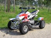 D�tsk� �ty�kolka 49cc s d�lkov�m ovl�d�n�m